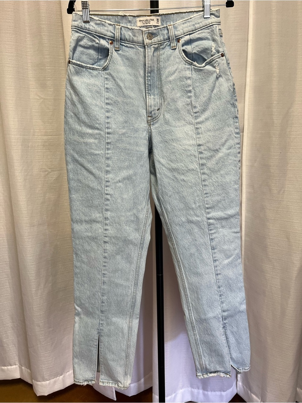 Abercrombie & fitch 90’s straight ultra high rise jeans | size 30/10